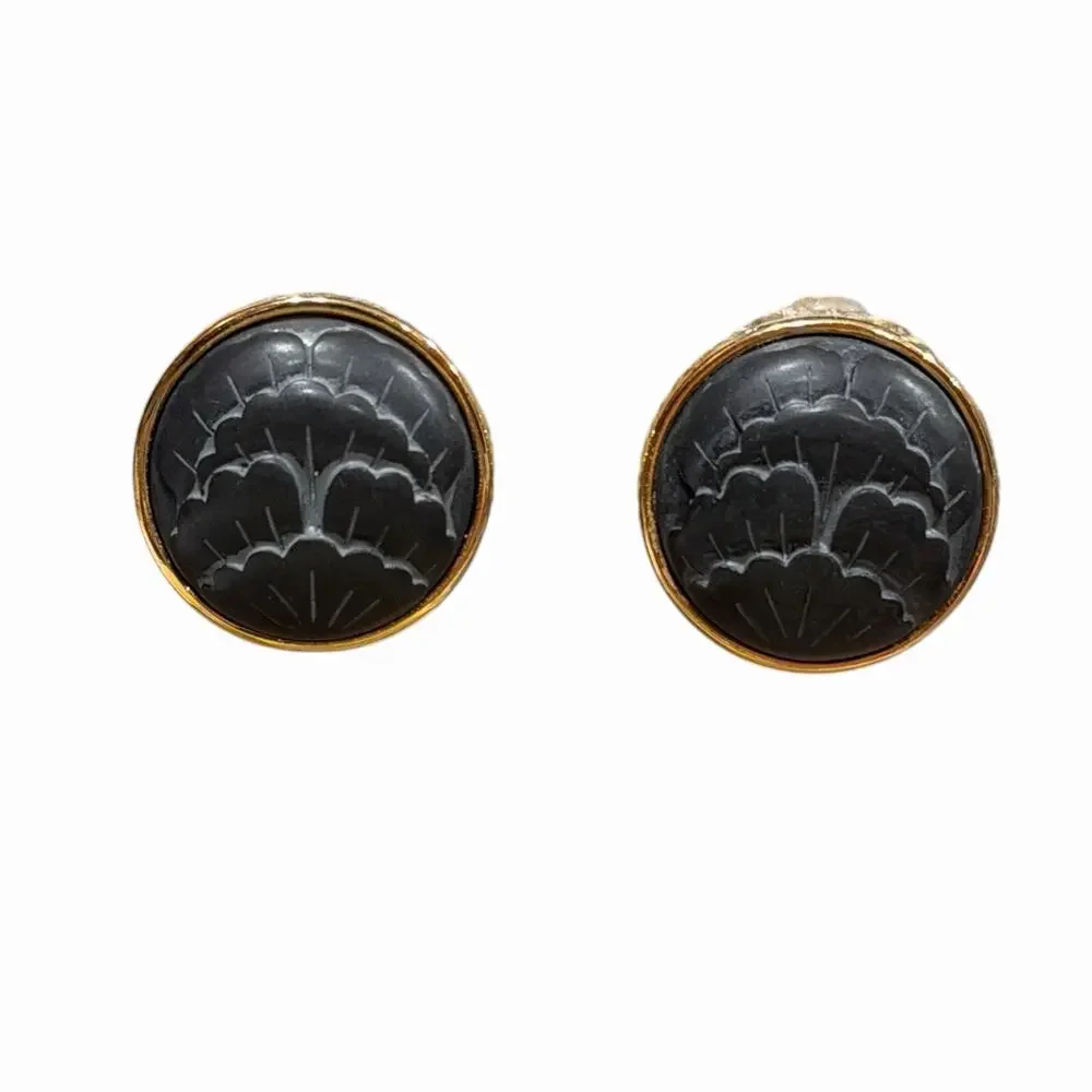 Givenchy Paris New York Carved Fan Onyx Black Gold Tone Clip On Earrings 80s
